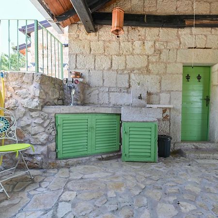 Krstatice Villa Pristinus מראה חיצוני תמונה