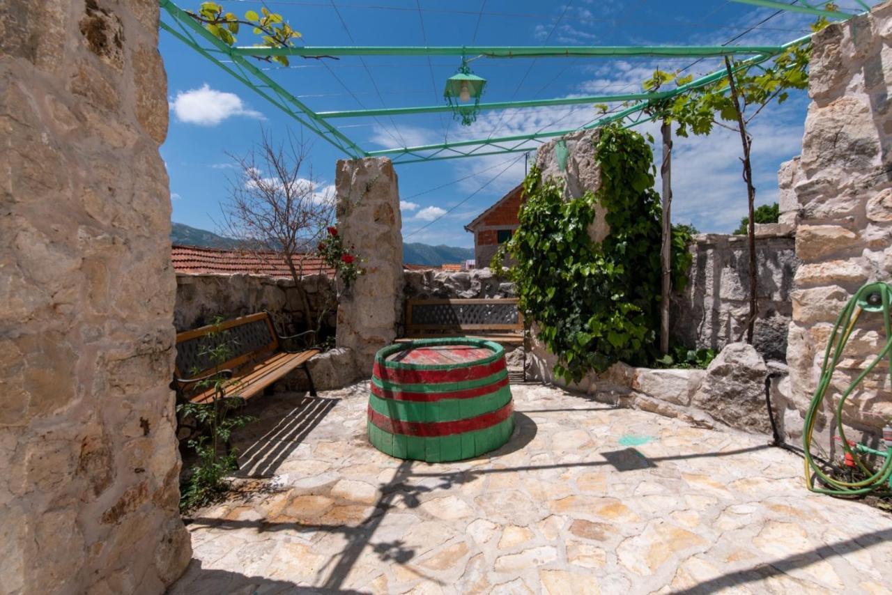 Krstatice Villa Pristinus מראה חיצוני תמונה
