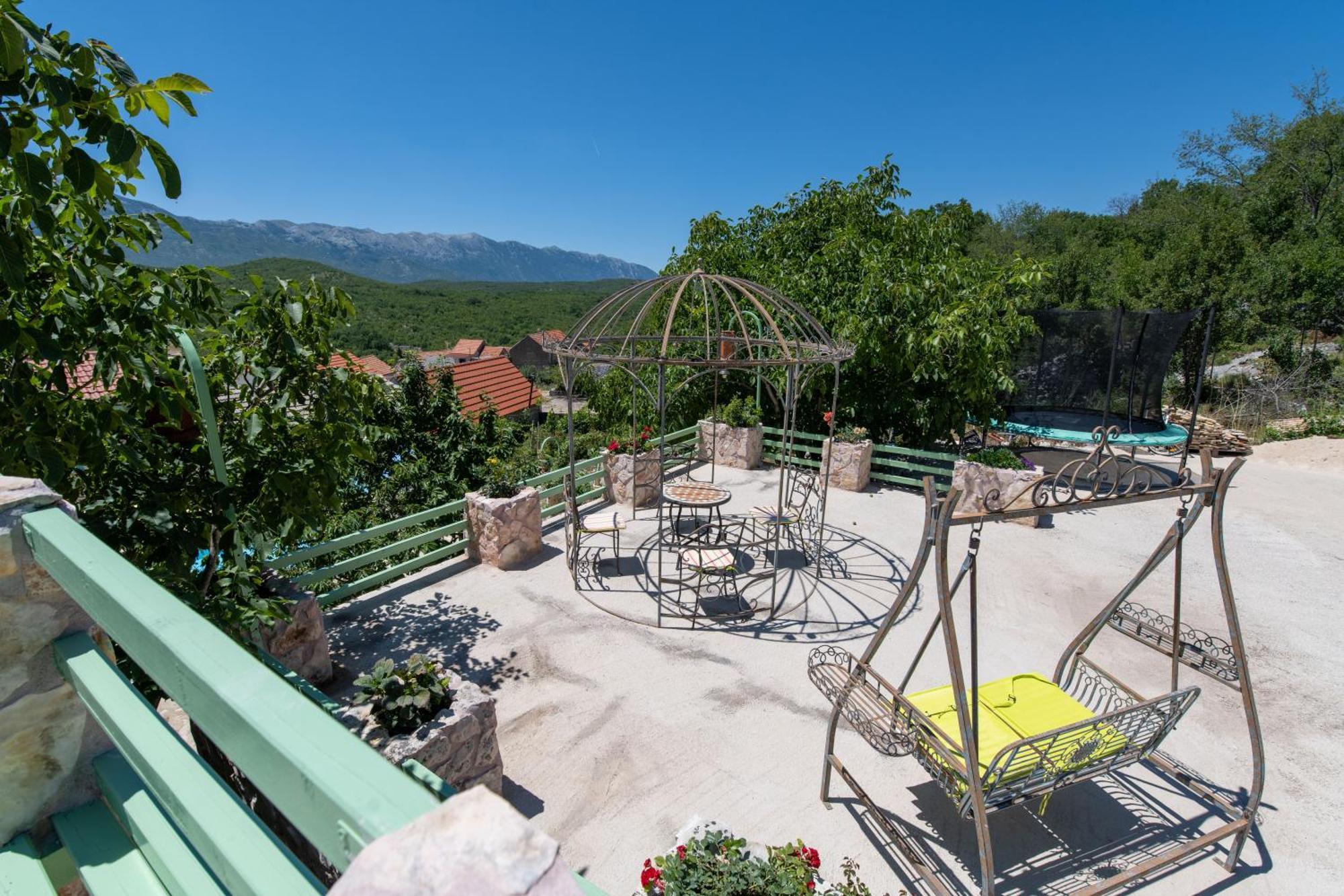 Krstatice Villa Pristinus מראה חיצוני תמונה