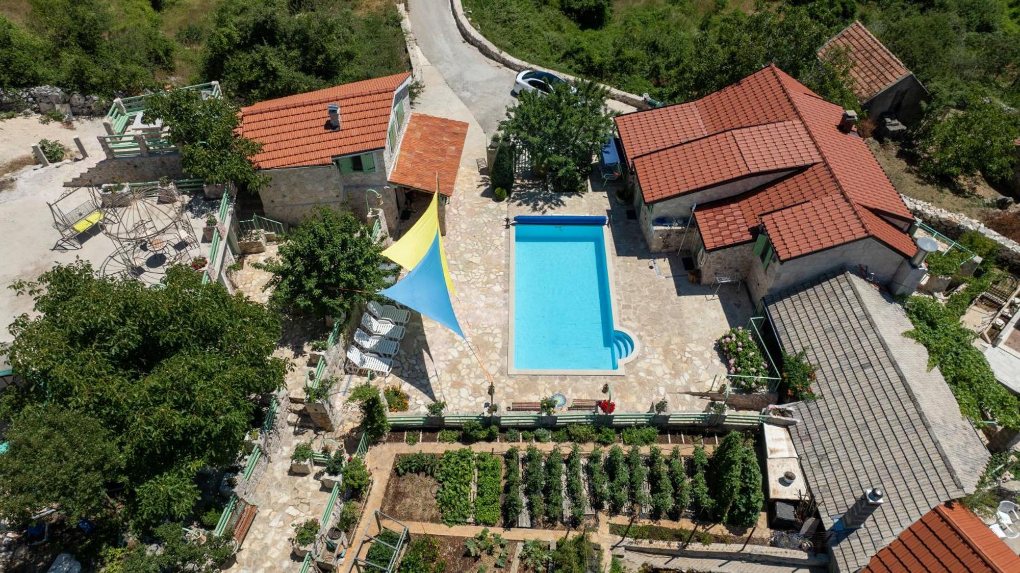 Krstatice Villa Pristinus מראה חיצוני תמונה